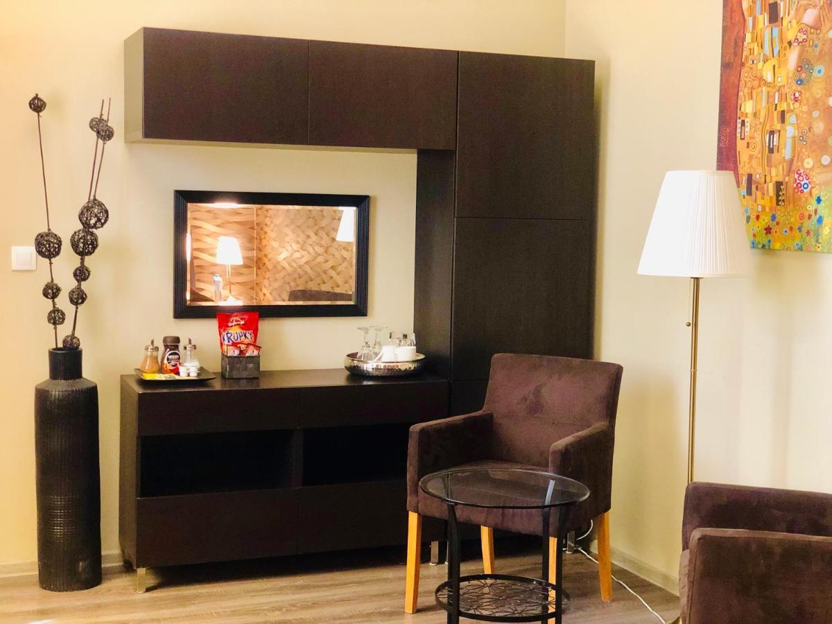 Hotel Dum U Pikove Desitky Brünn Exterior foto